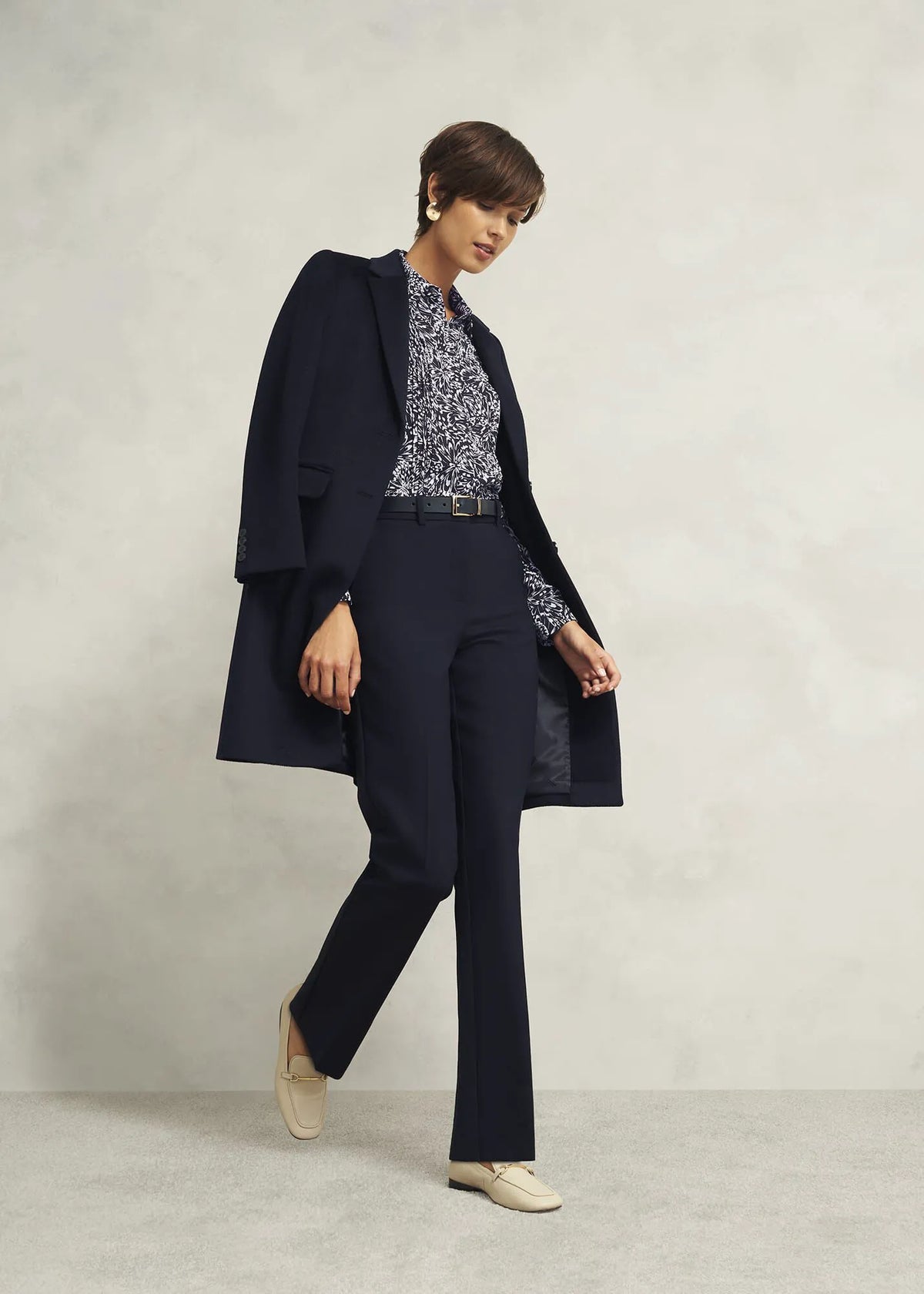 Navy Ivory