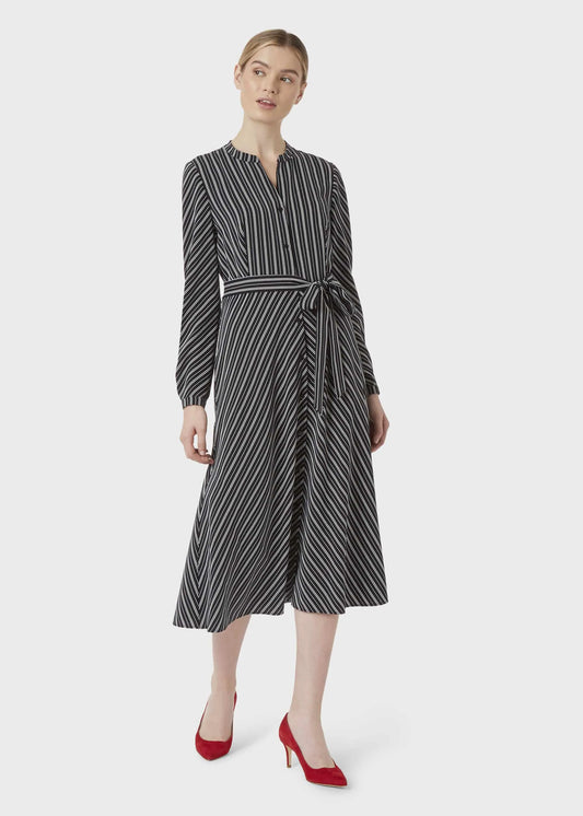Navy Ivory