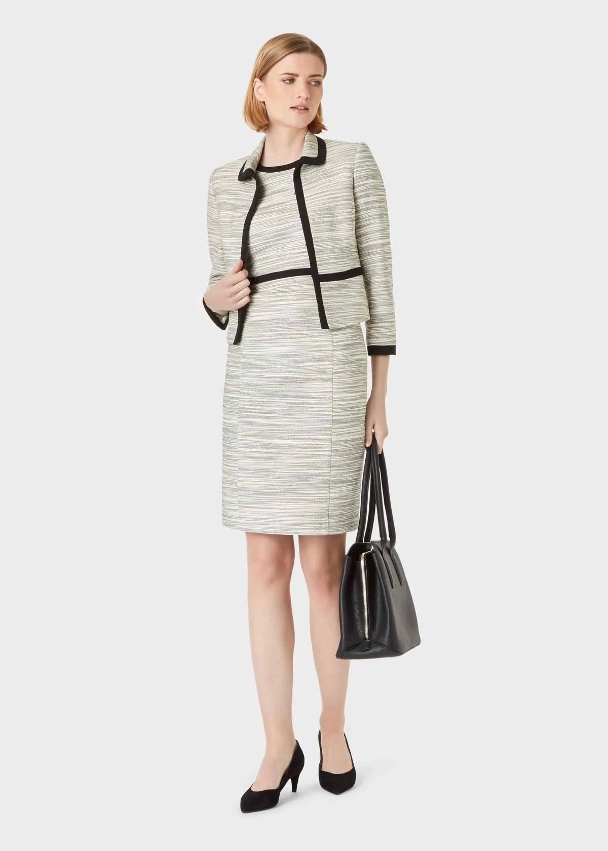 Neutral Black