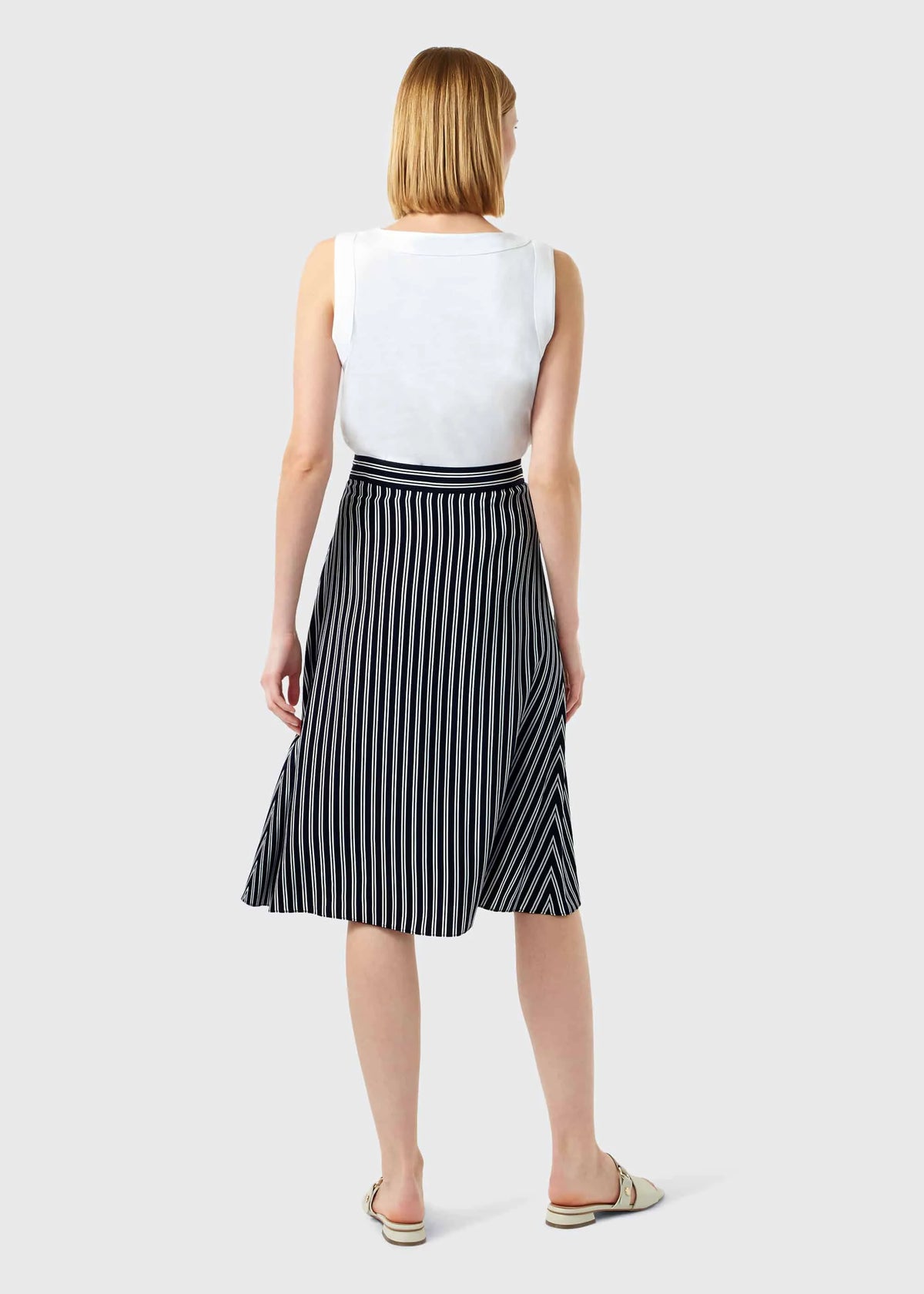Navy Ivory