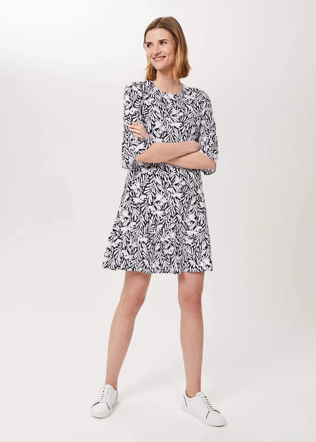 Navy Ivory