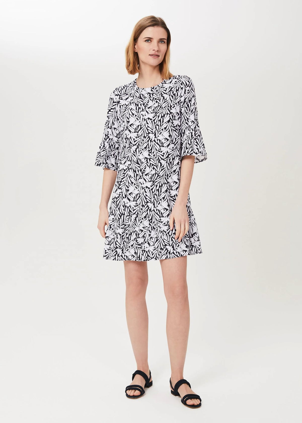 Navy Ivory
