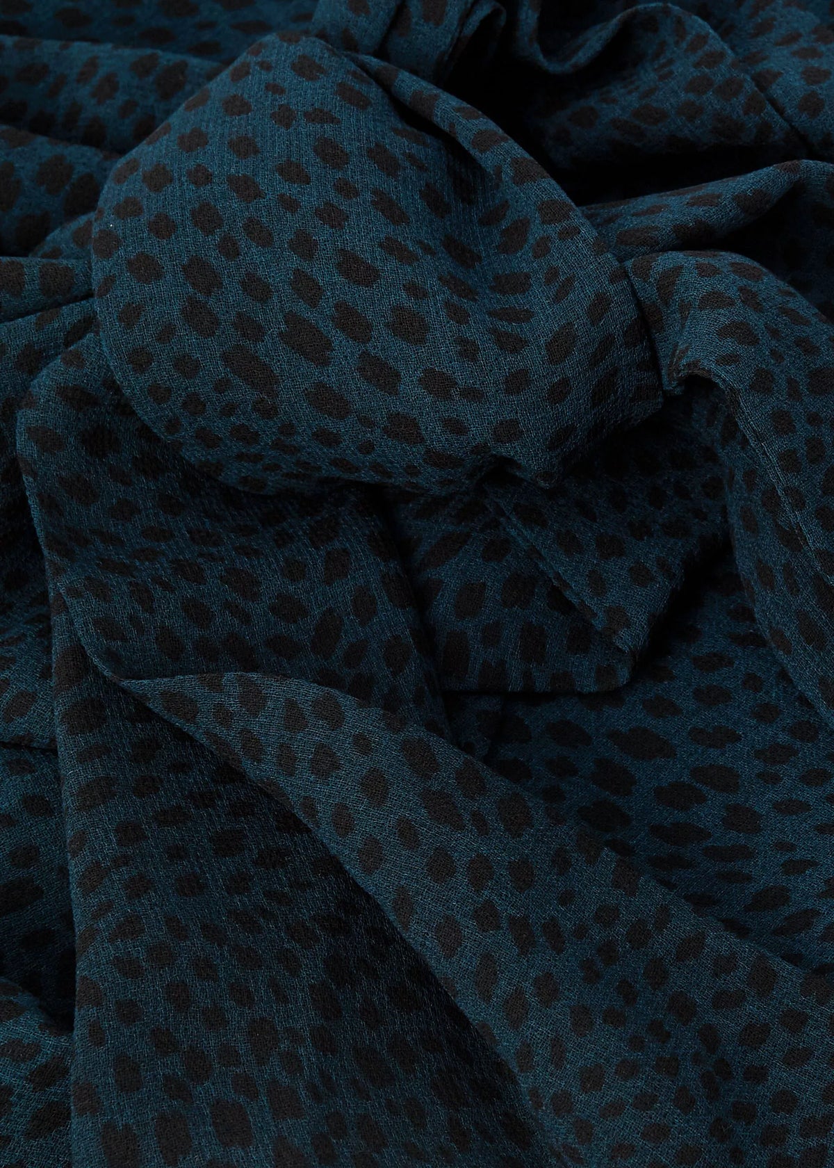 Pine Black