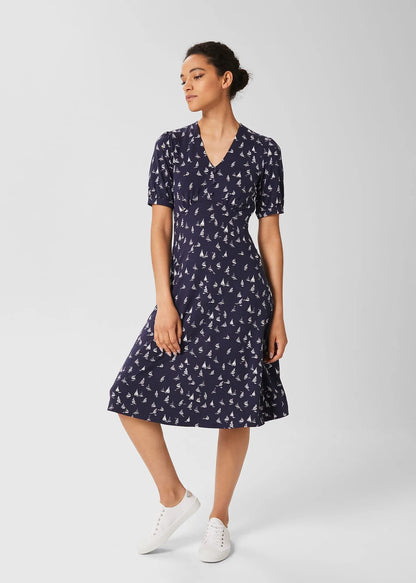 Navy Ivory
