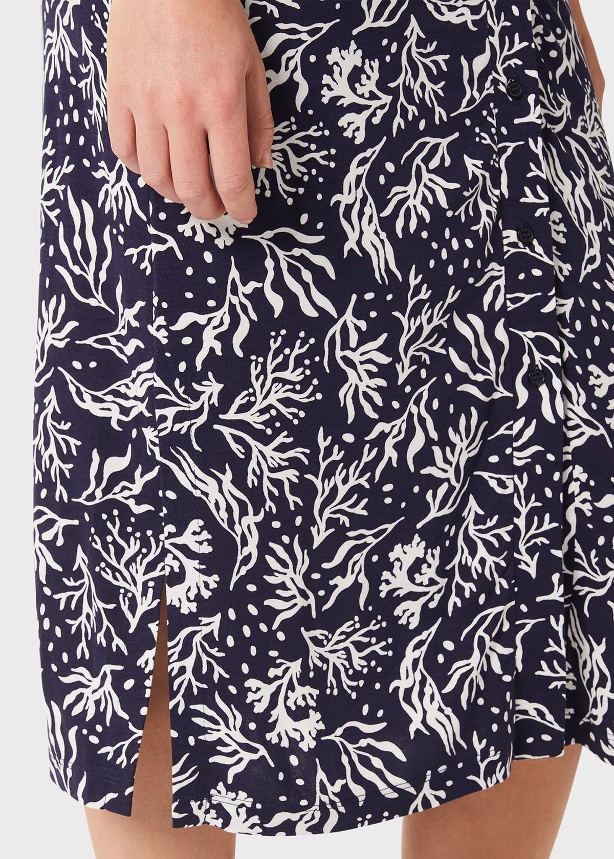 Navy Ivory