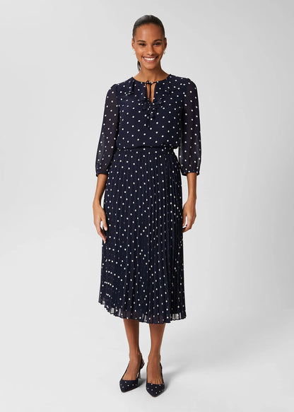 Navy Ivory