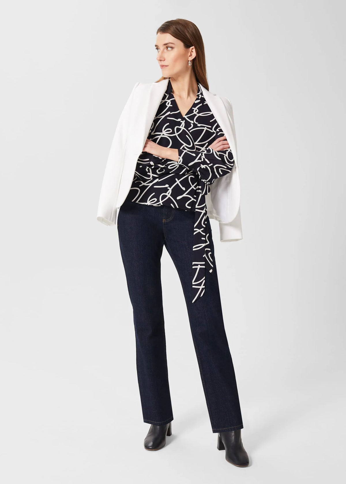 Navy Ivory