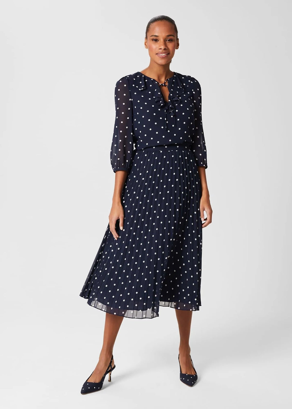 Navy Ivory