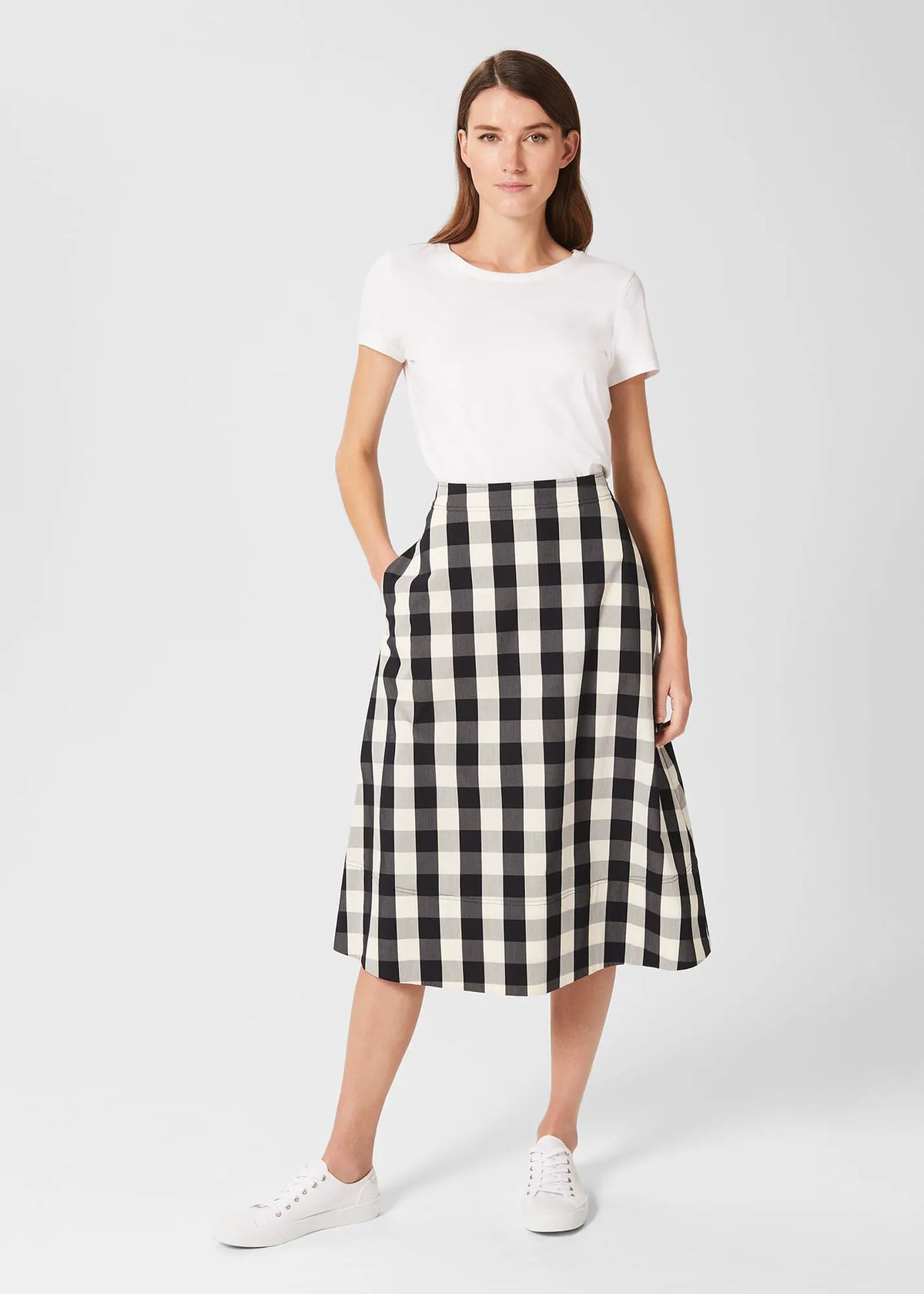 Neutral Black