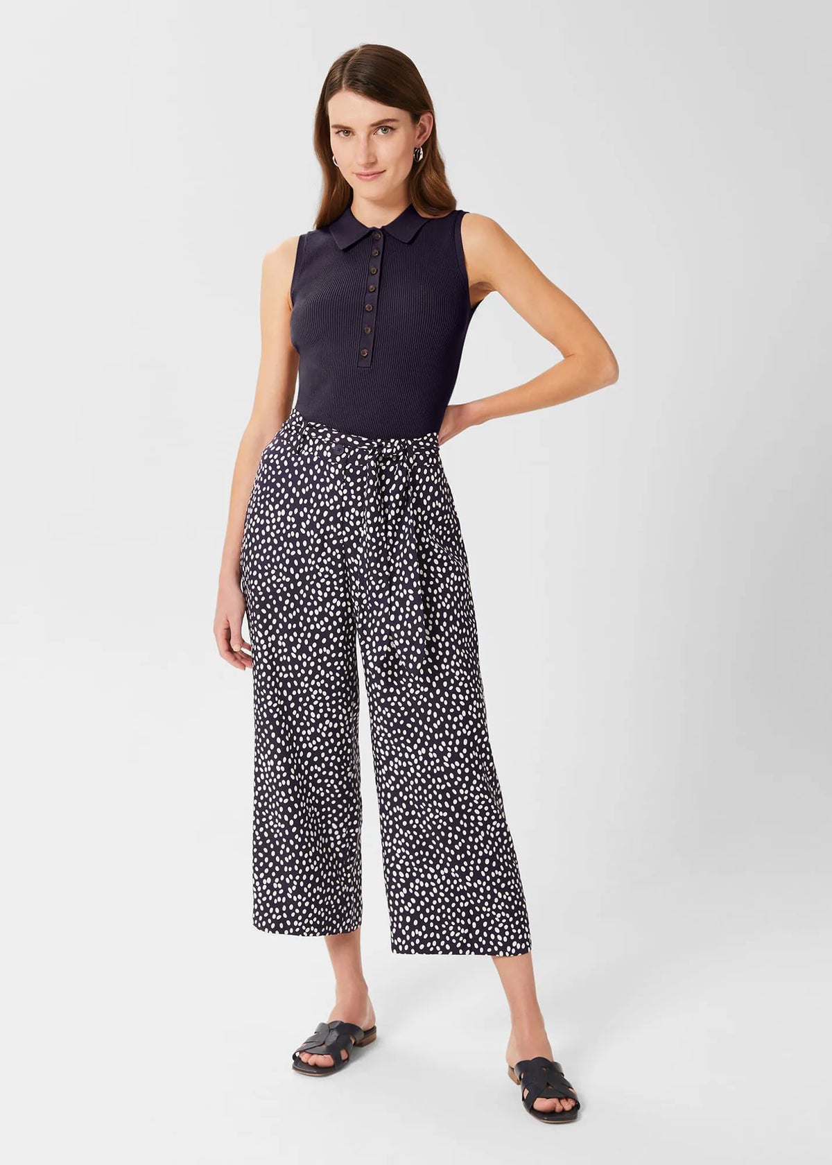 Navy Ivory