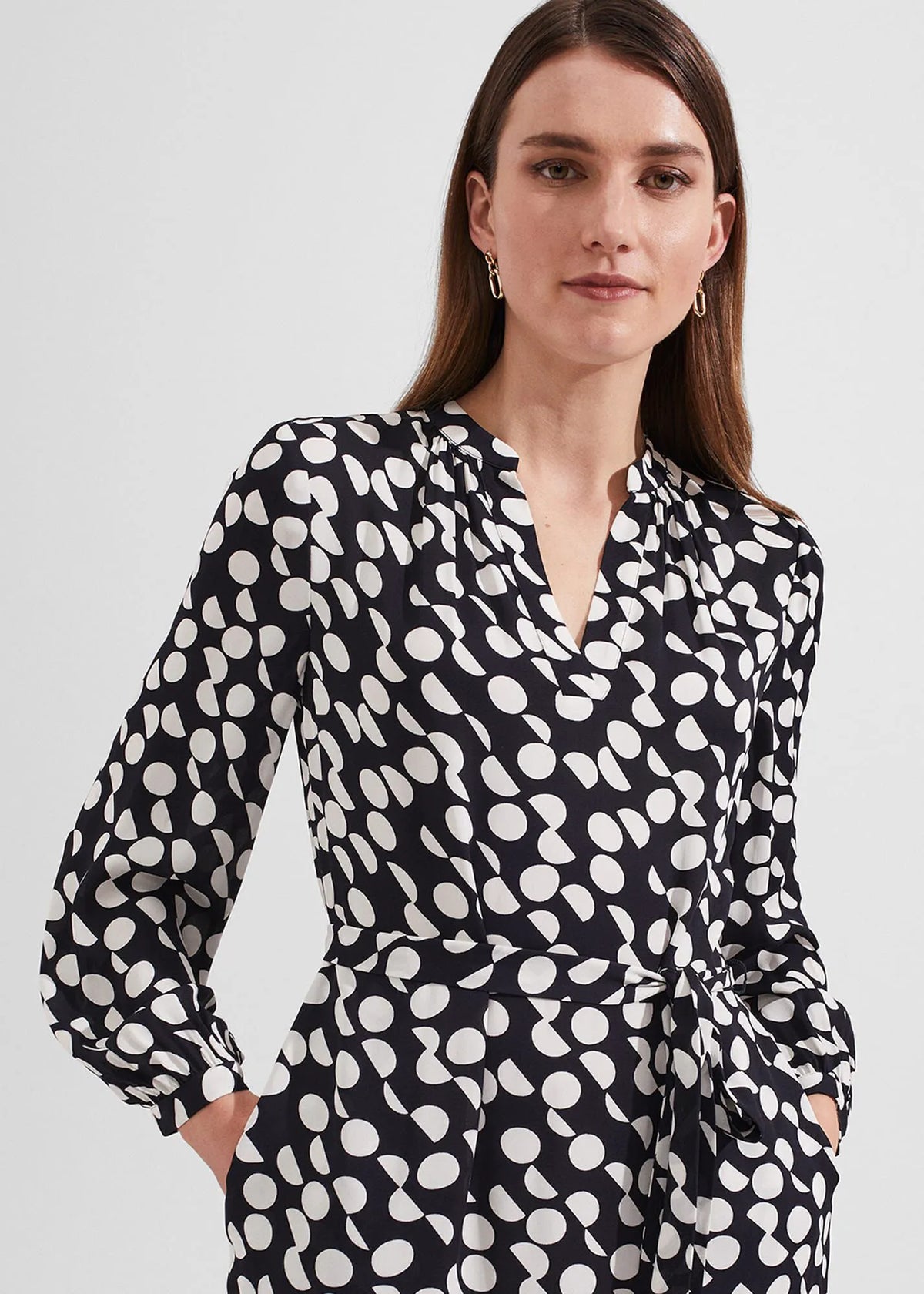 Navy Ivory