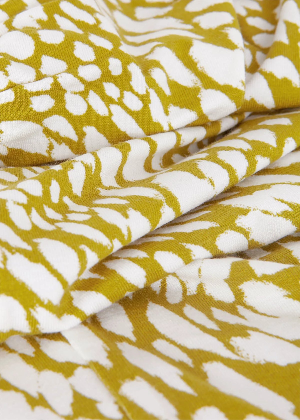 Mid Olive Ivory