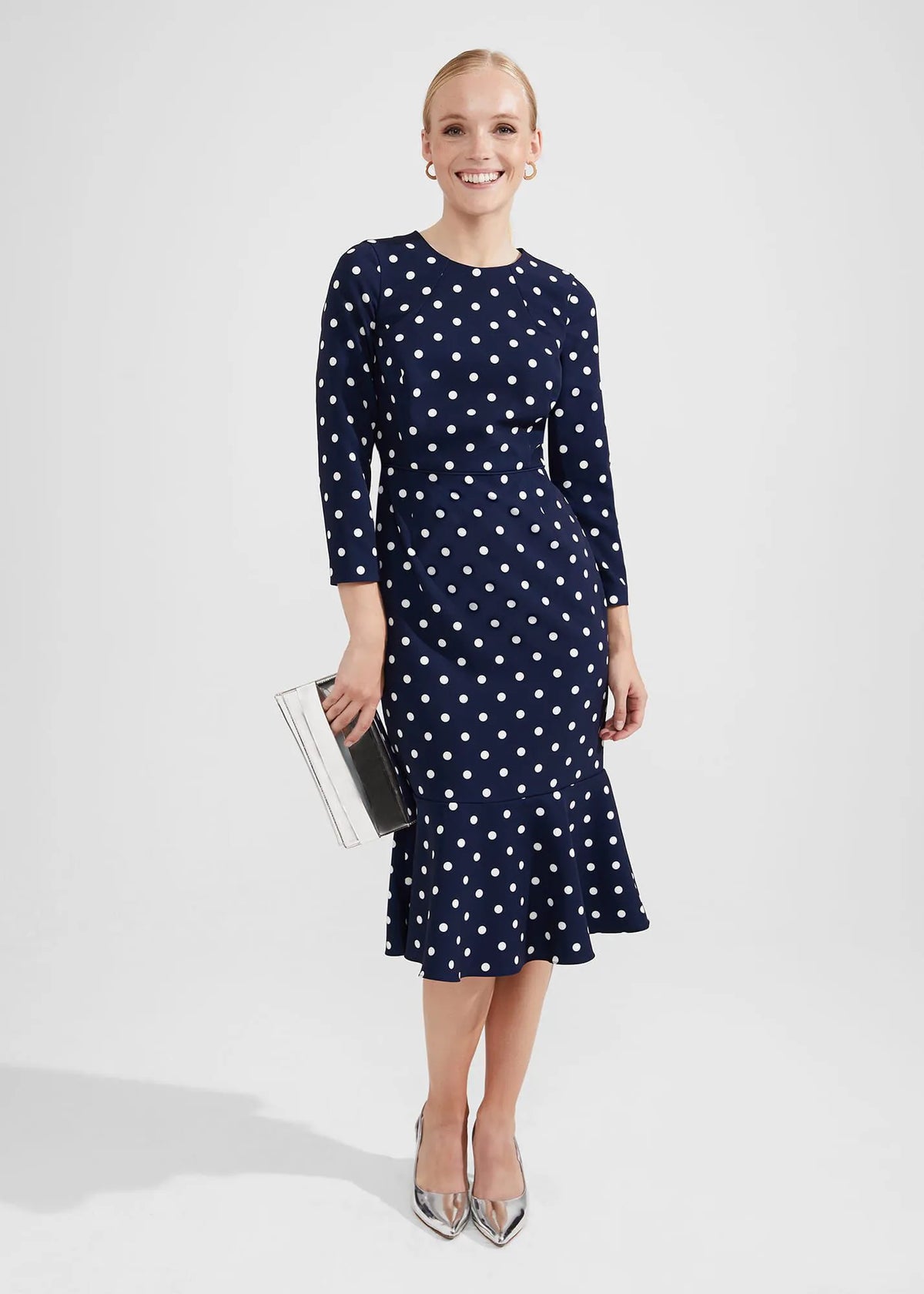 Navy Ivory