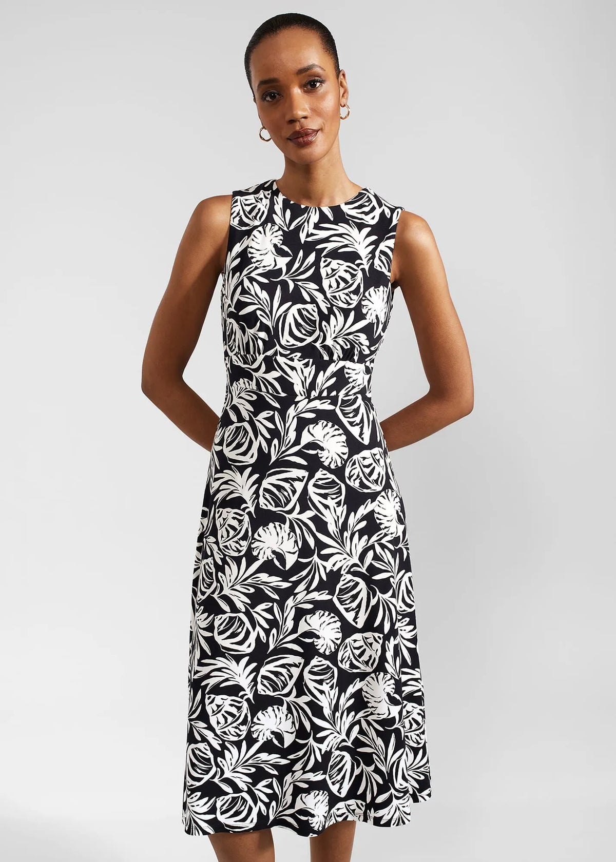 Navy Ivory