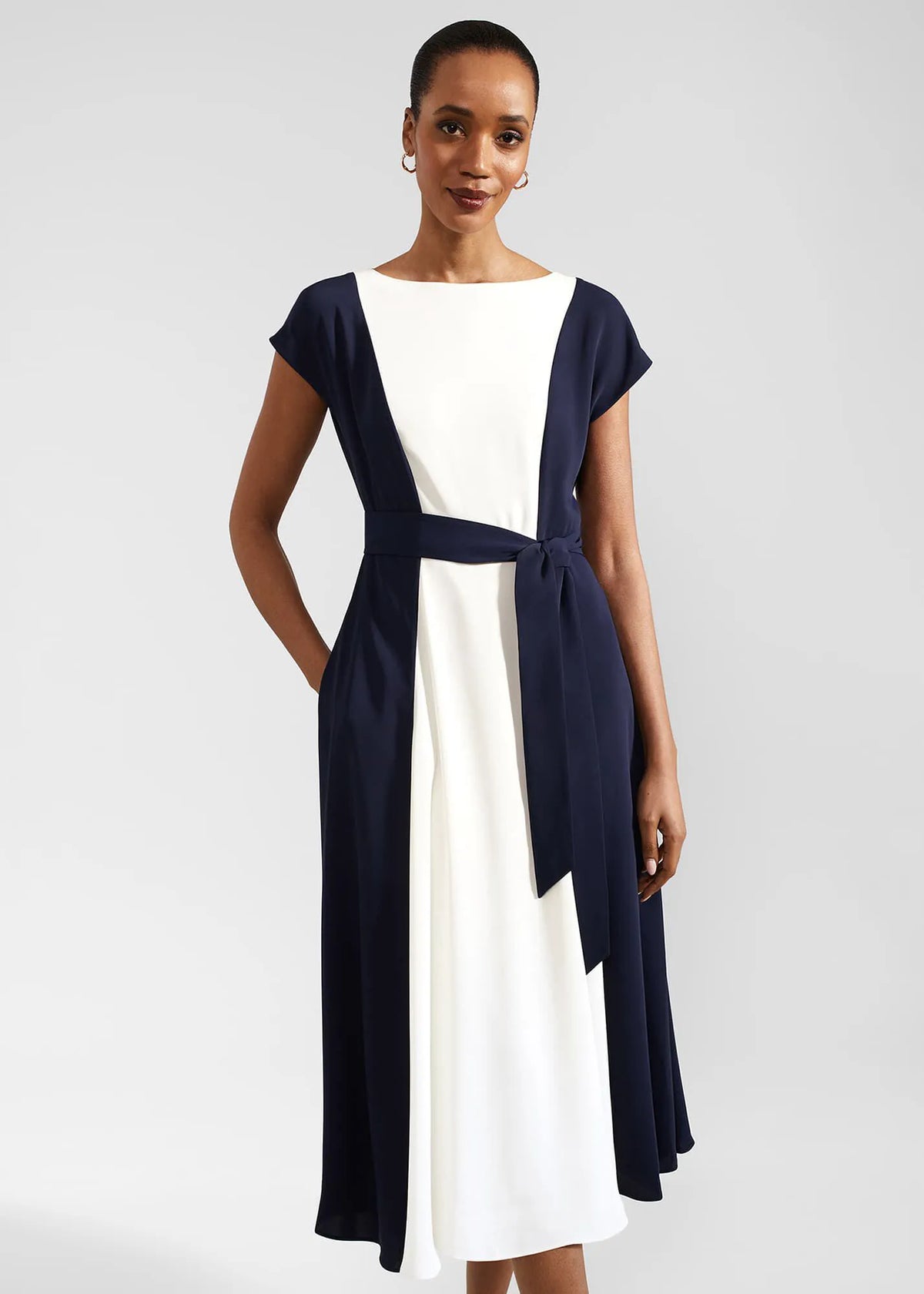 Navy Cream