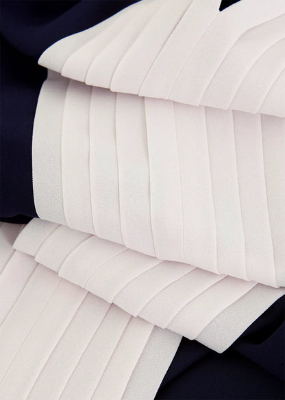 Navy Pale Pink