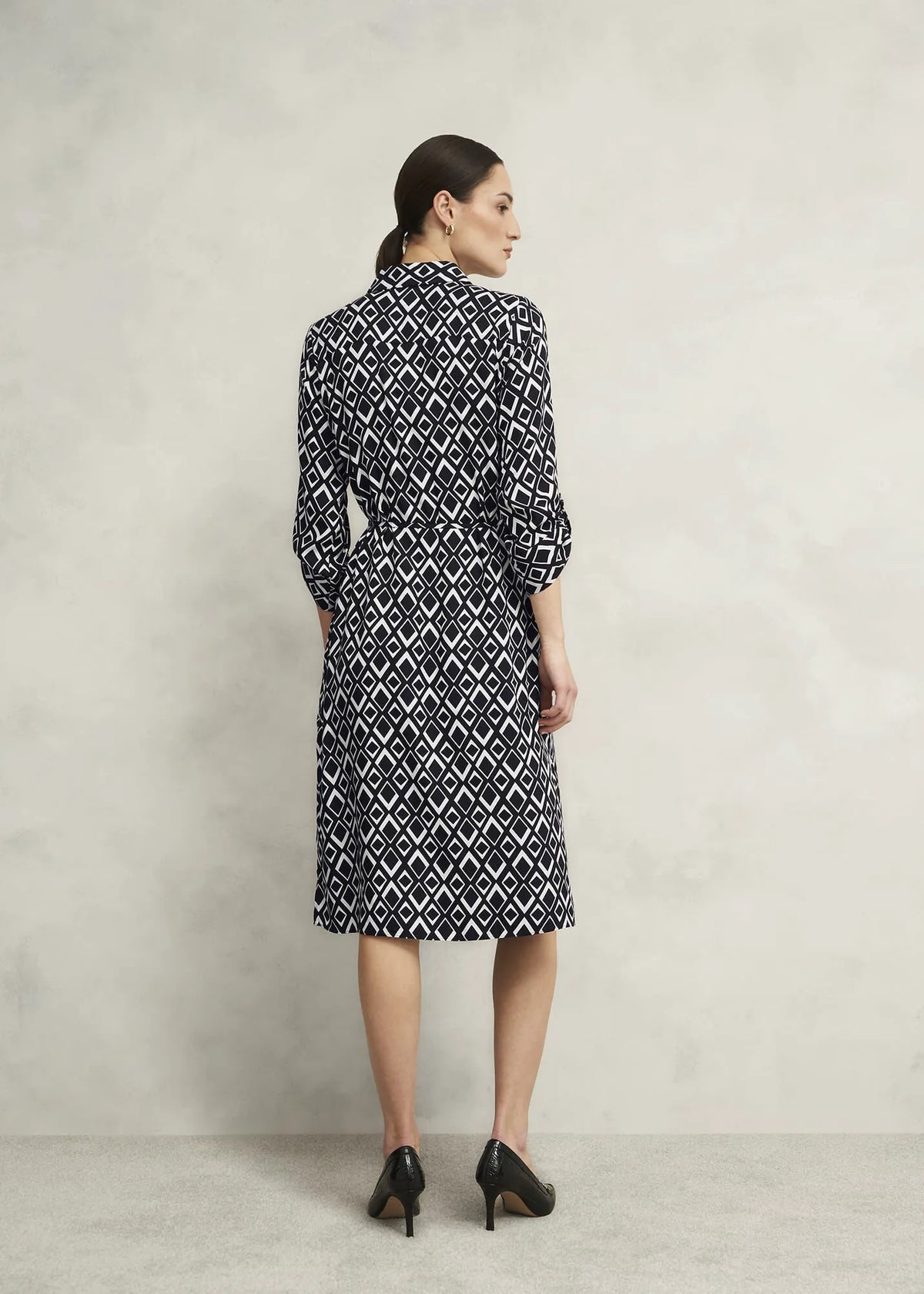 Navy Ivory
