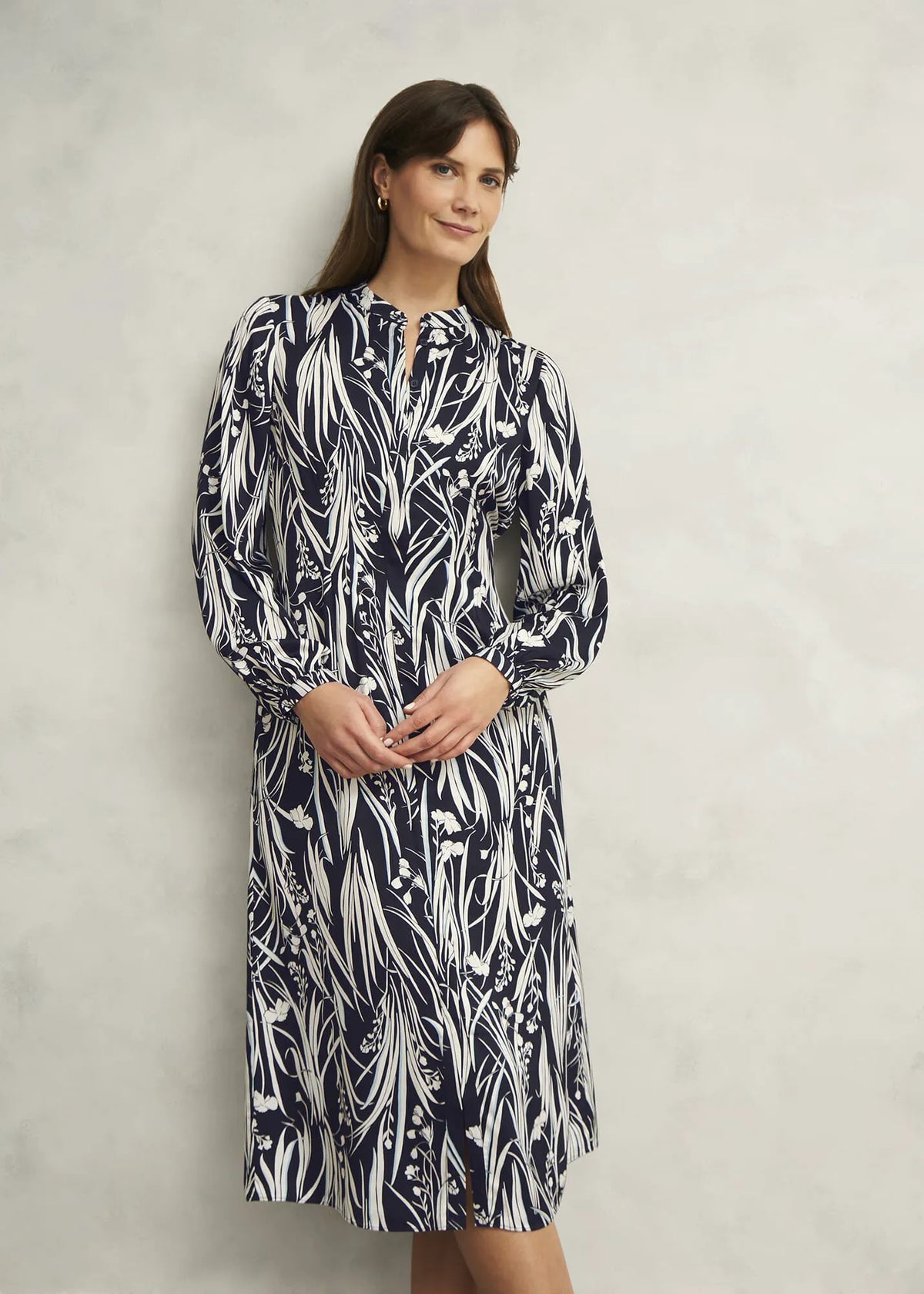 Navy Ivory