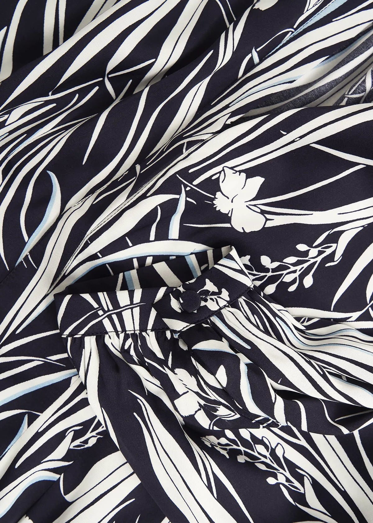 Navy Ivory