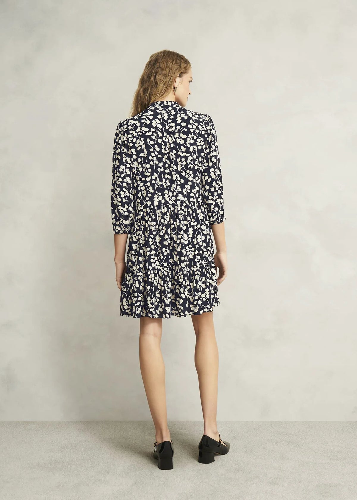 Navy Cream