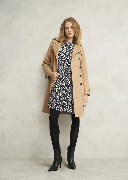 Navy Cream