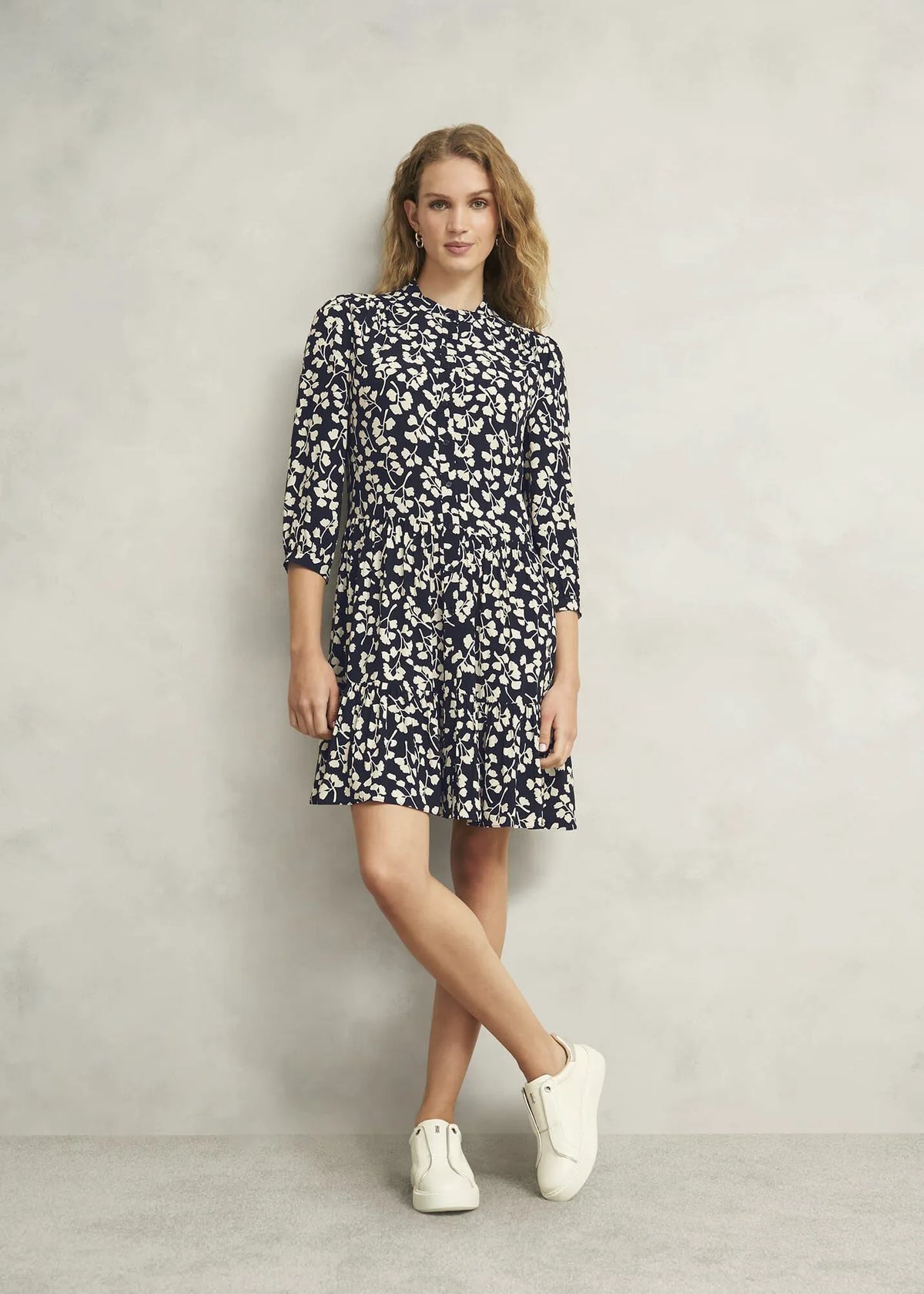 Navy Cream