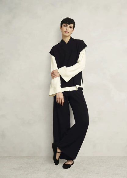 Hobbs Black