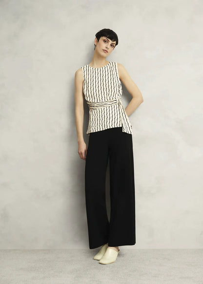 Hobbs Black