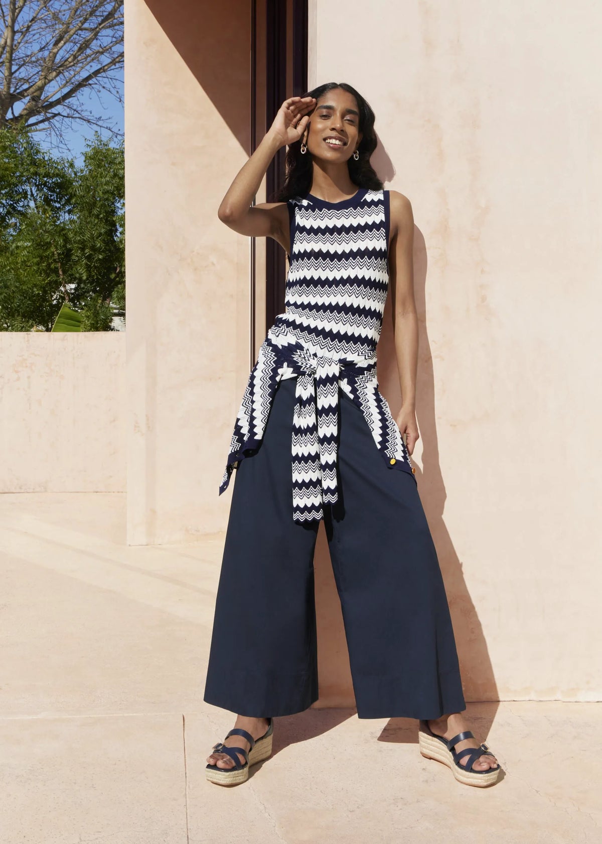 Navy Ivory