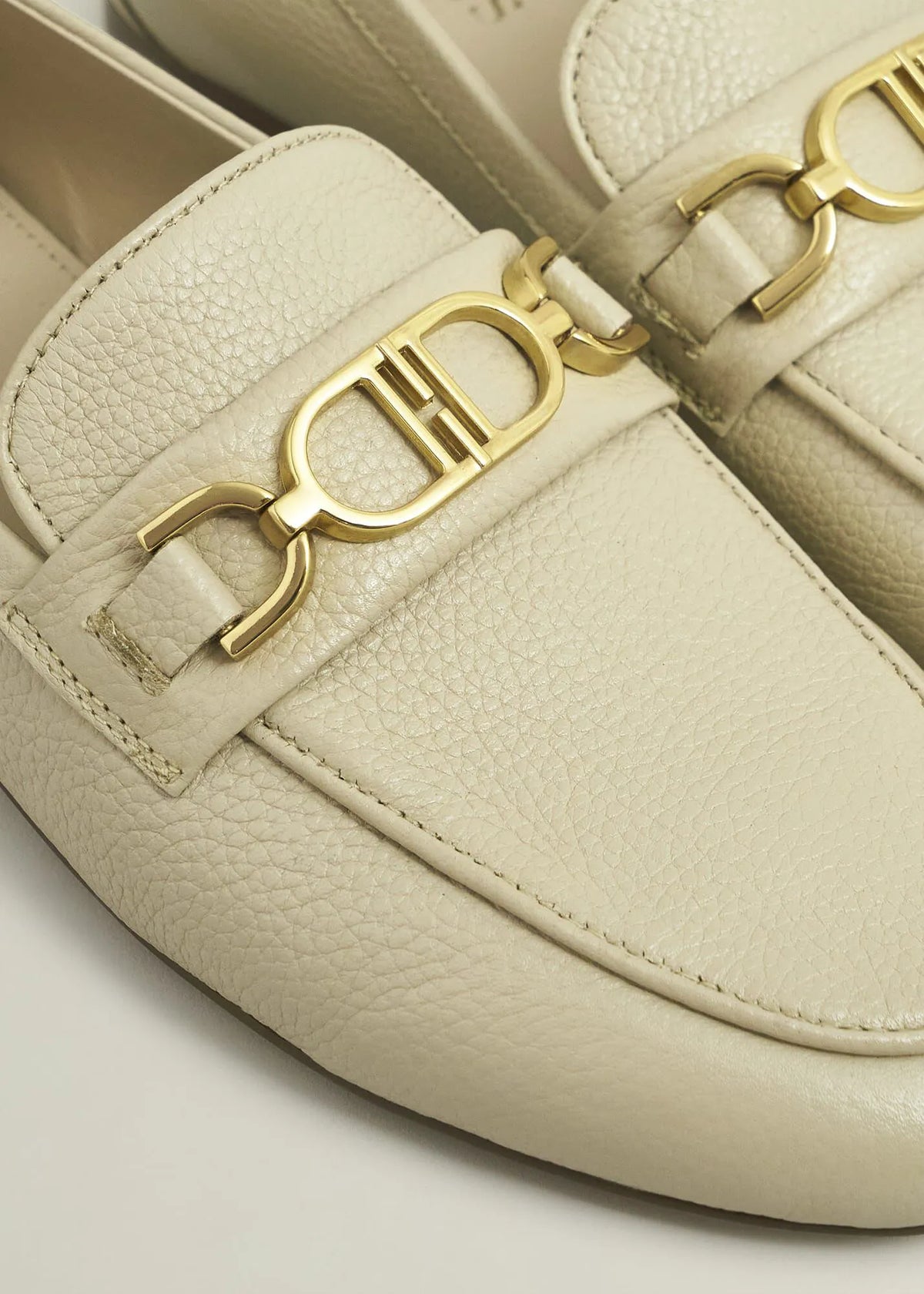 Chalk Beige