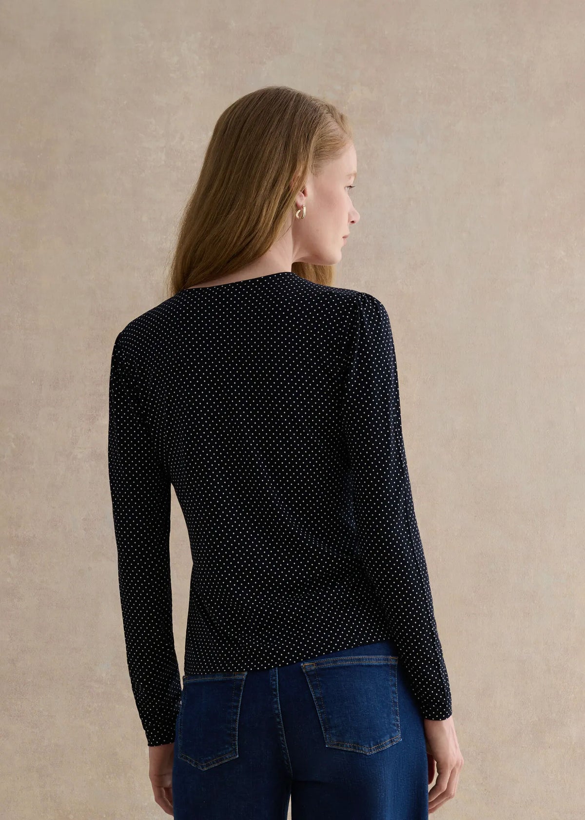 Navy Ivory