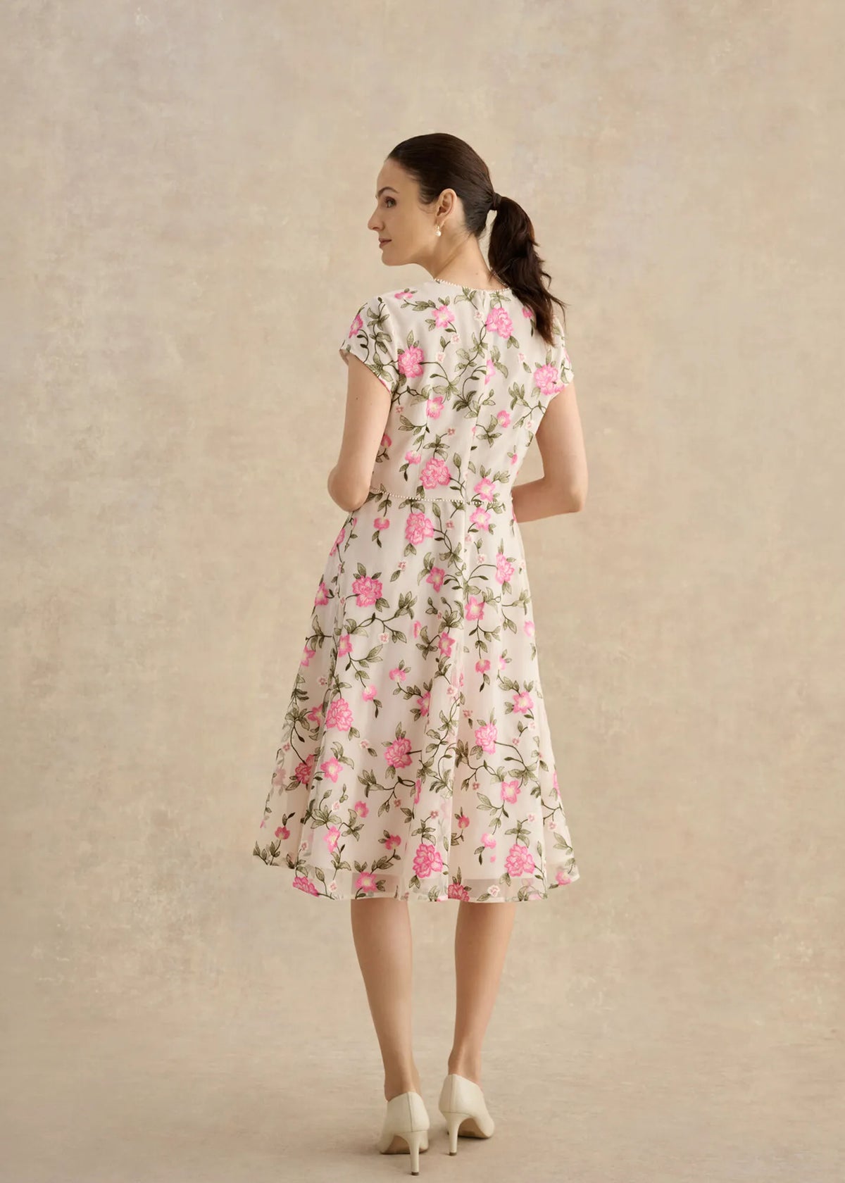 Cream Pink
