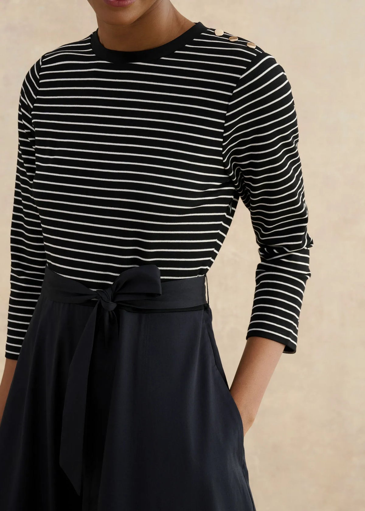 Navy Ivory