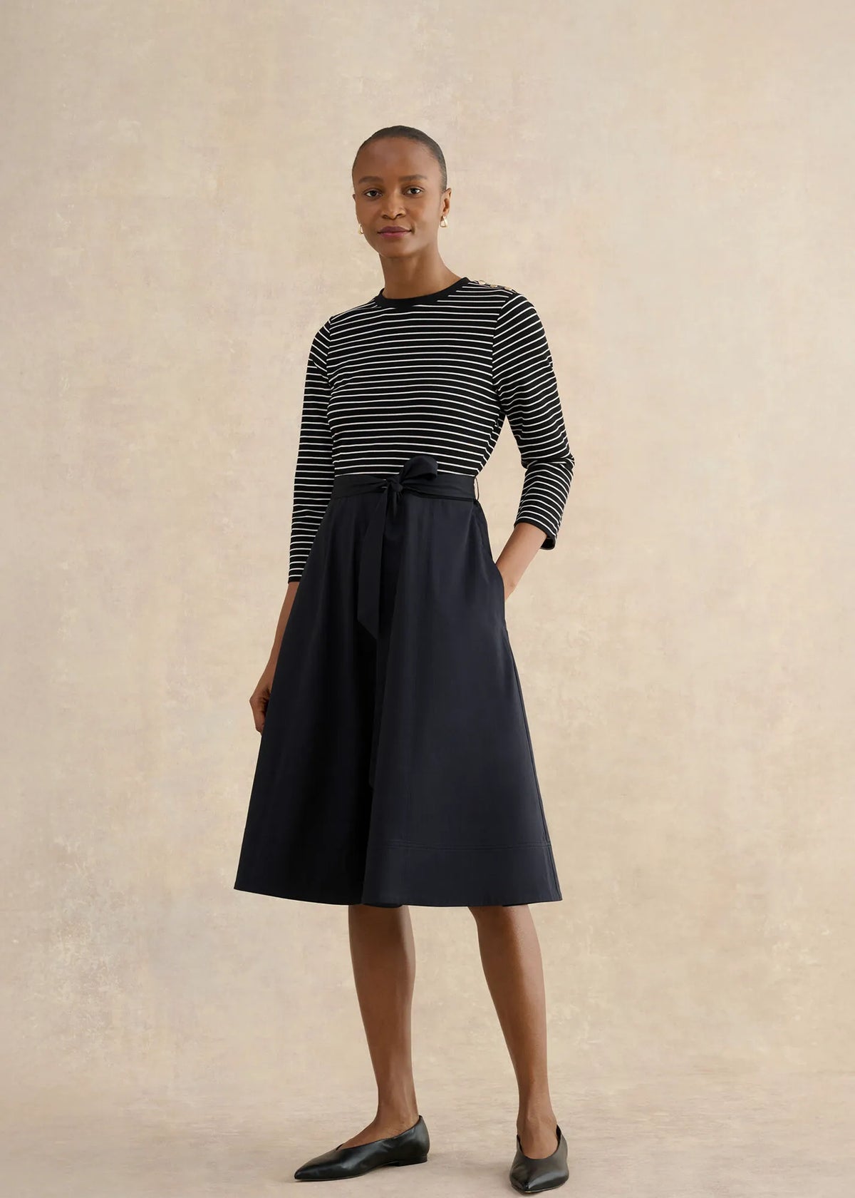 Navy Ivory