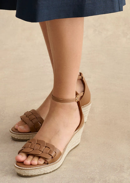 Tan