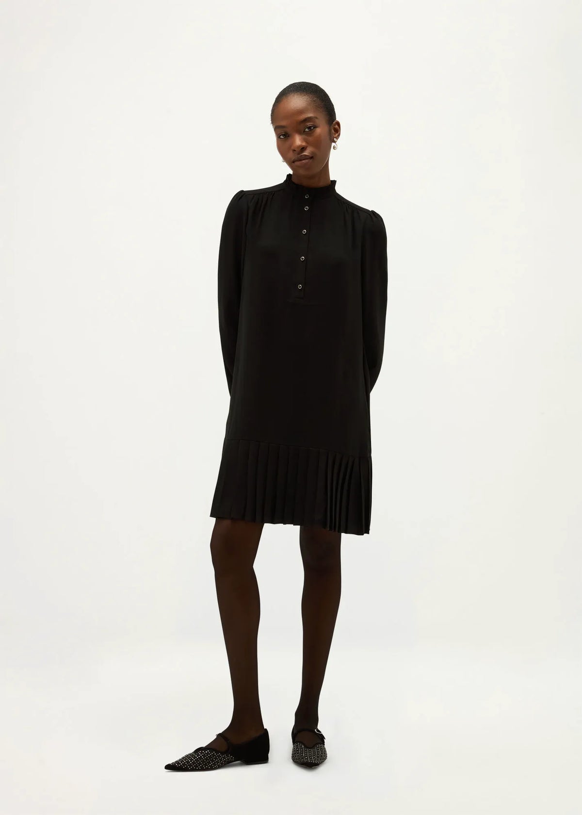 Hobbs Black