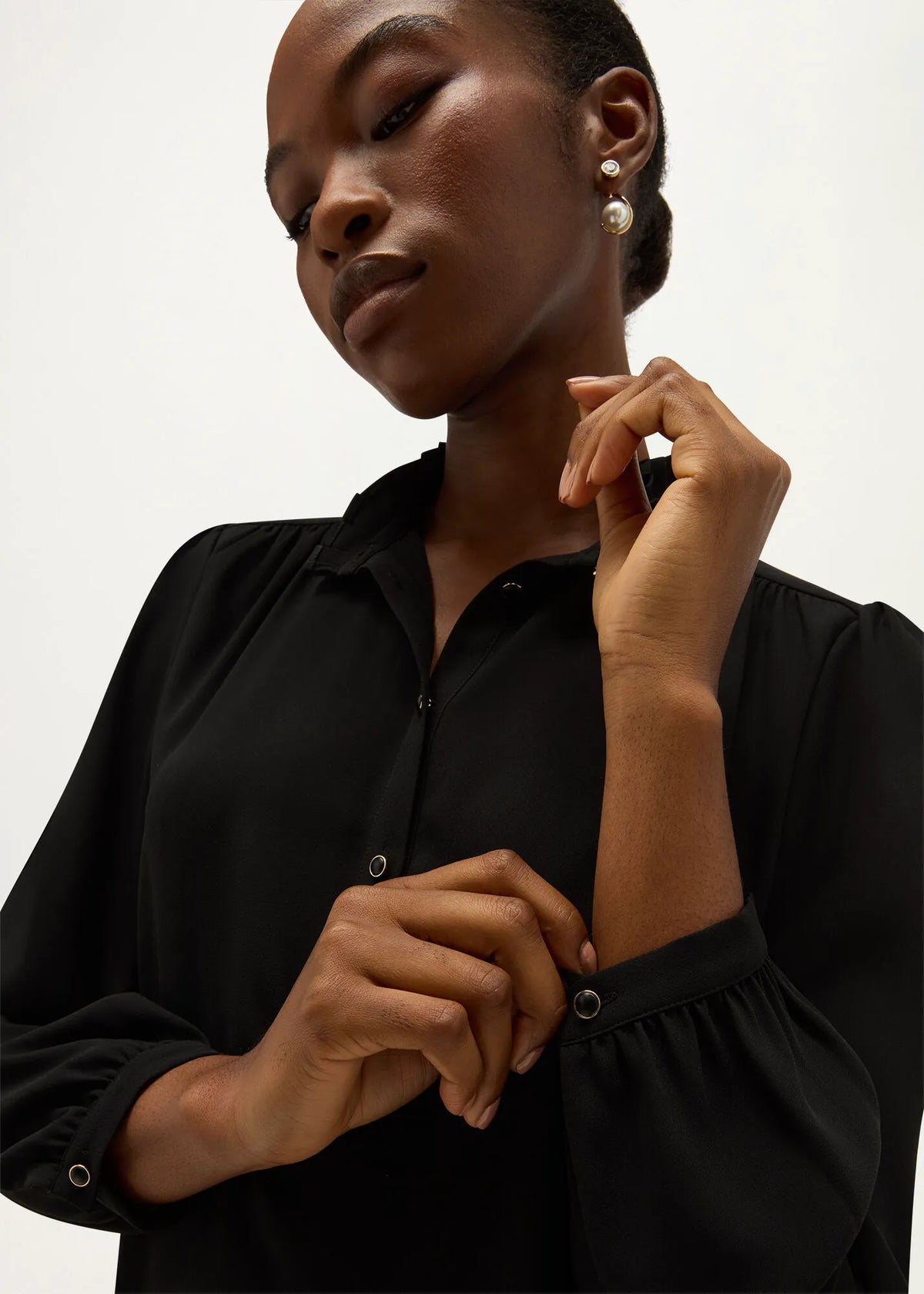 Hobbs Black