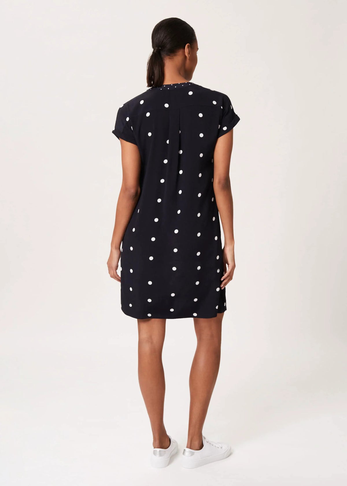Navy Ivory