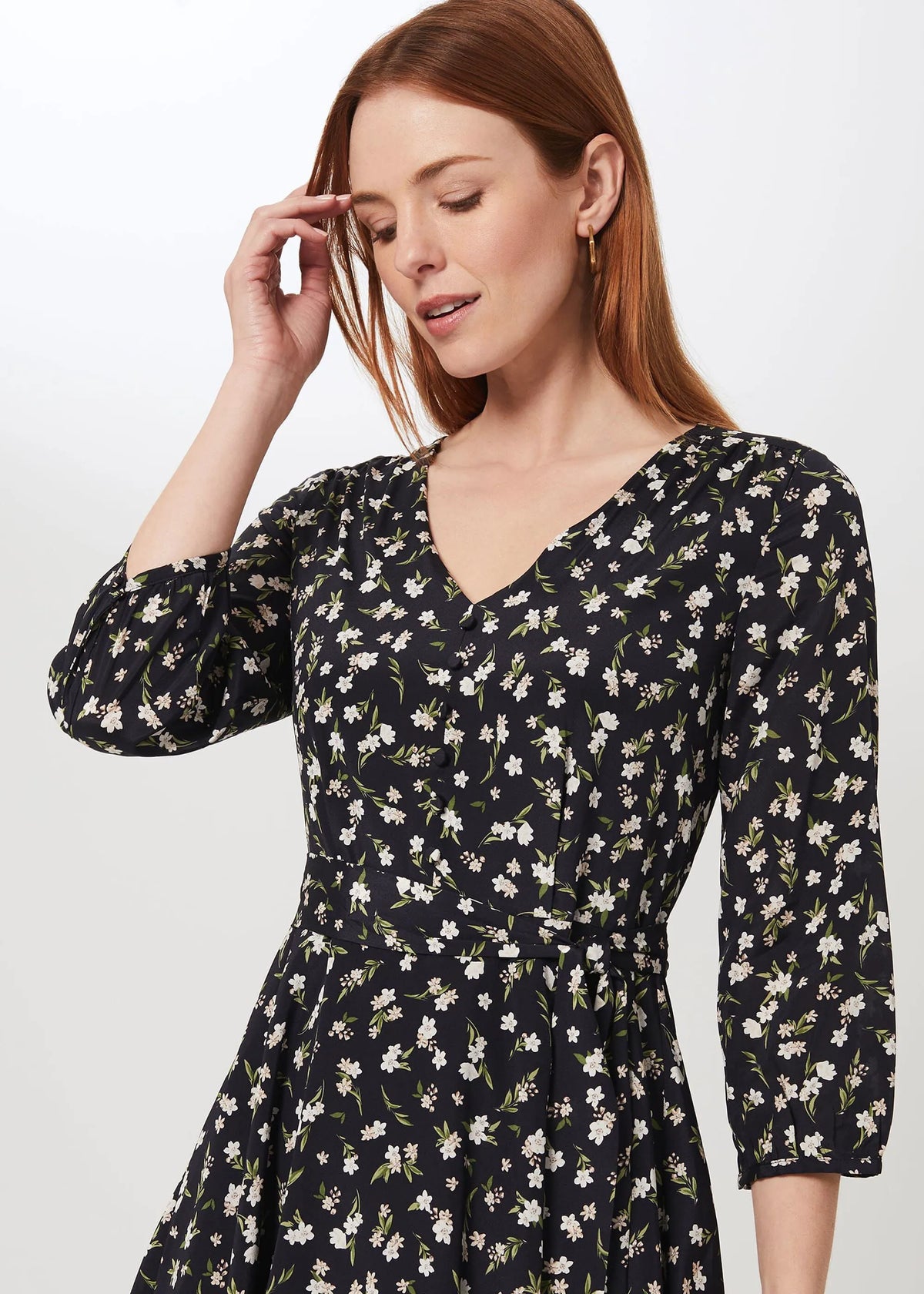 Navy Ivory