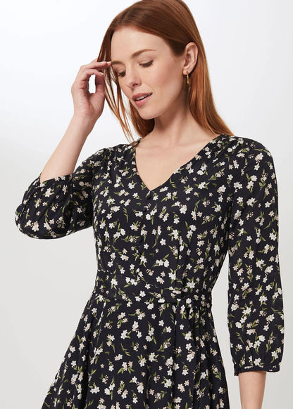 Navy Ivory