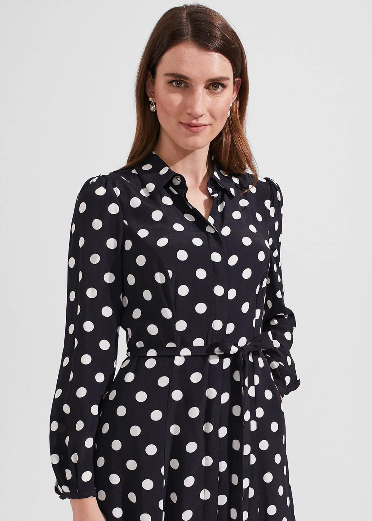 Navy Ivory
