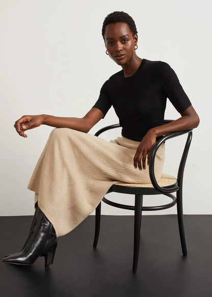 Hobbs Black