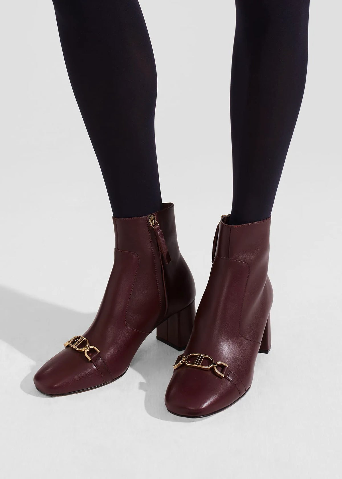 Mahogany Red