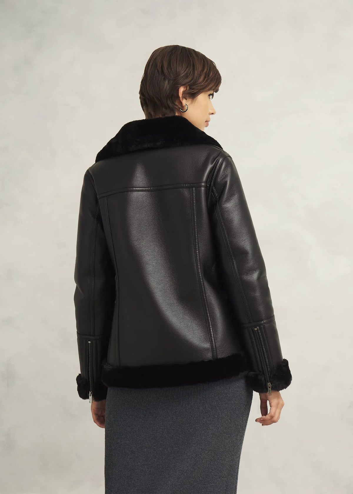 Hobbs Black