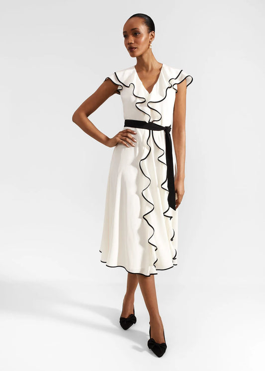 Cream Black