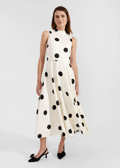 Cream Black