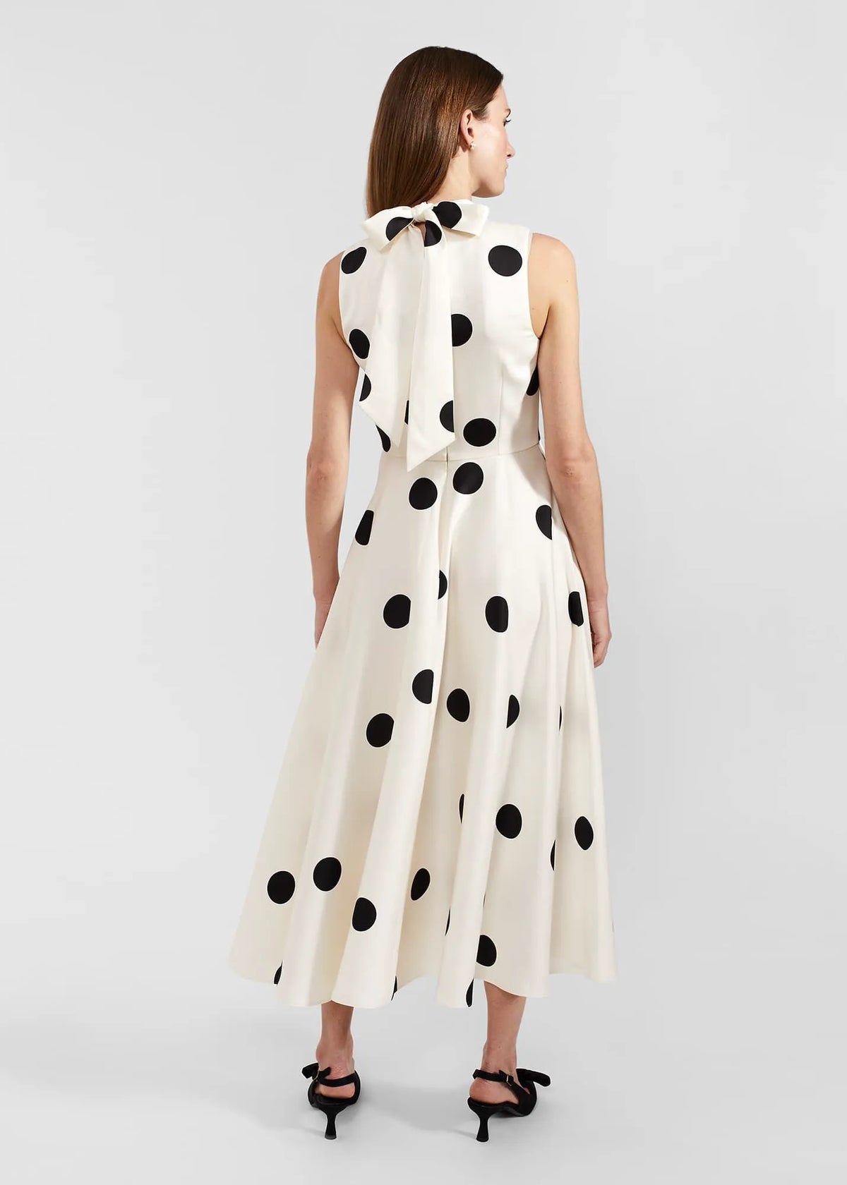 Cream Black