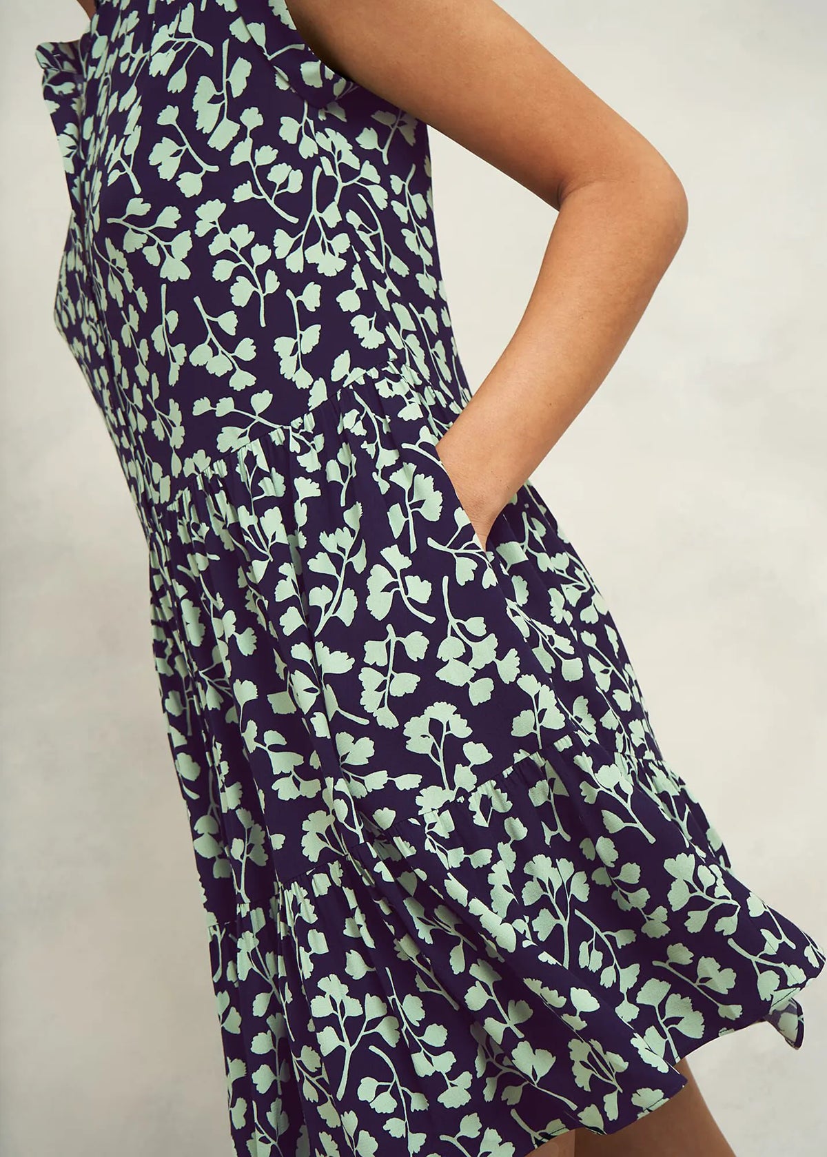 True Navy Green