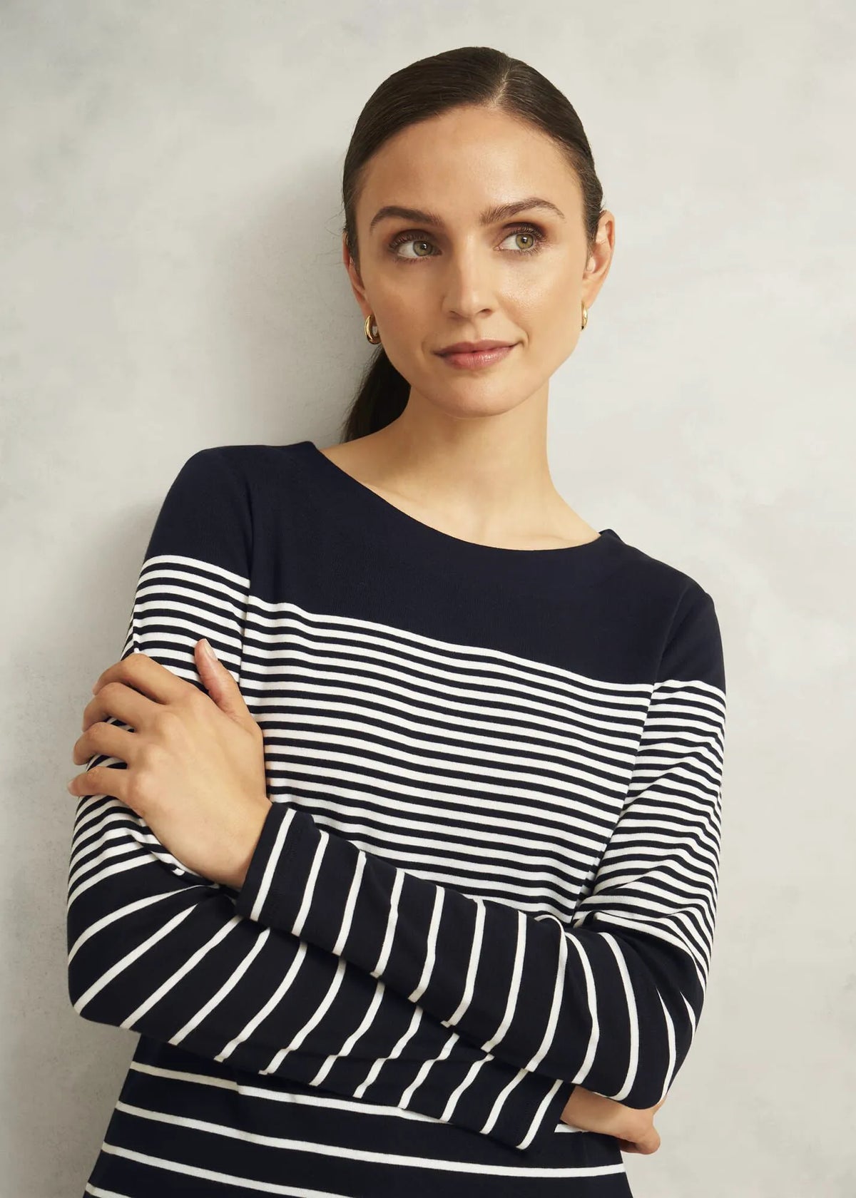 Navy Ivory