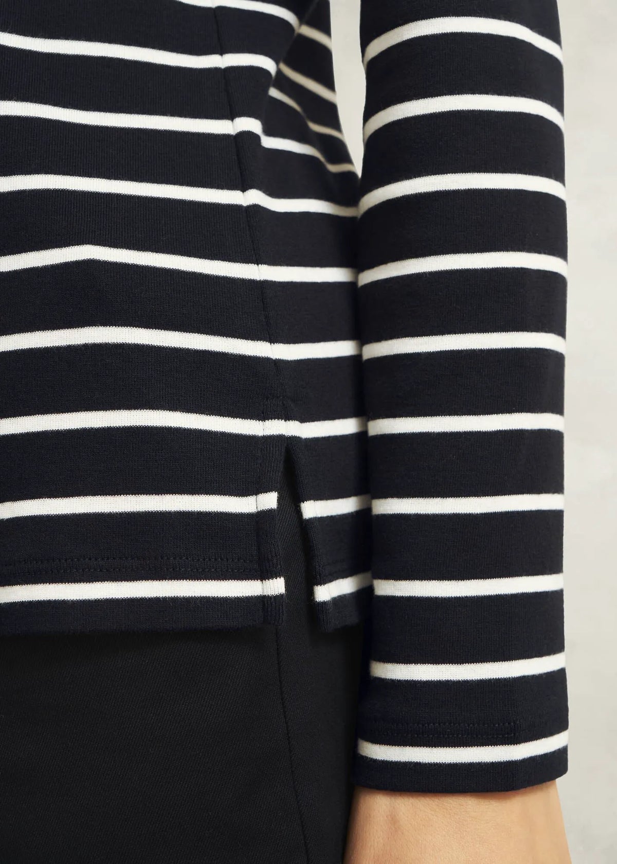 Navy Ivory